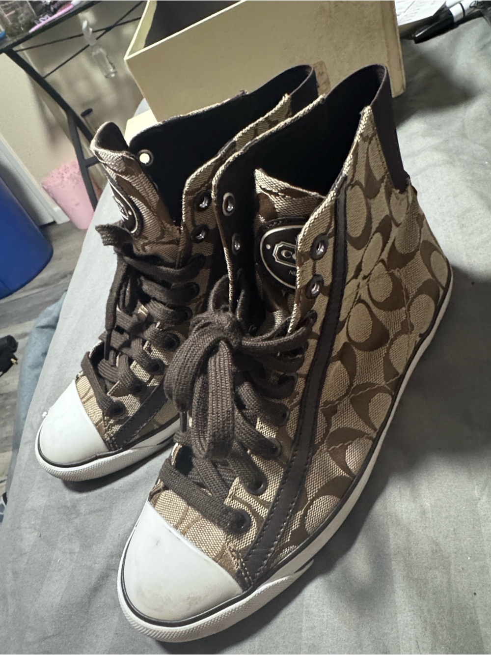 Coach Brown Signature Canvas Matilda women’s  High-Top Sneakers size 7/ 1/2 - Picture 3 of 16